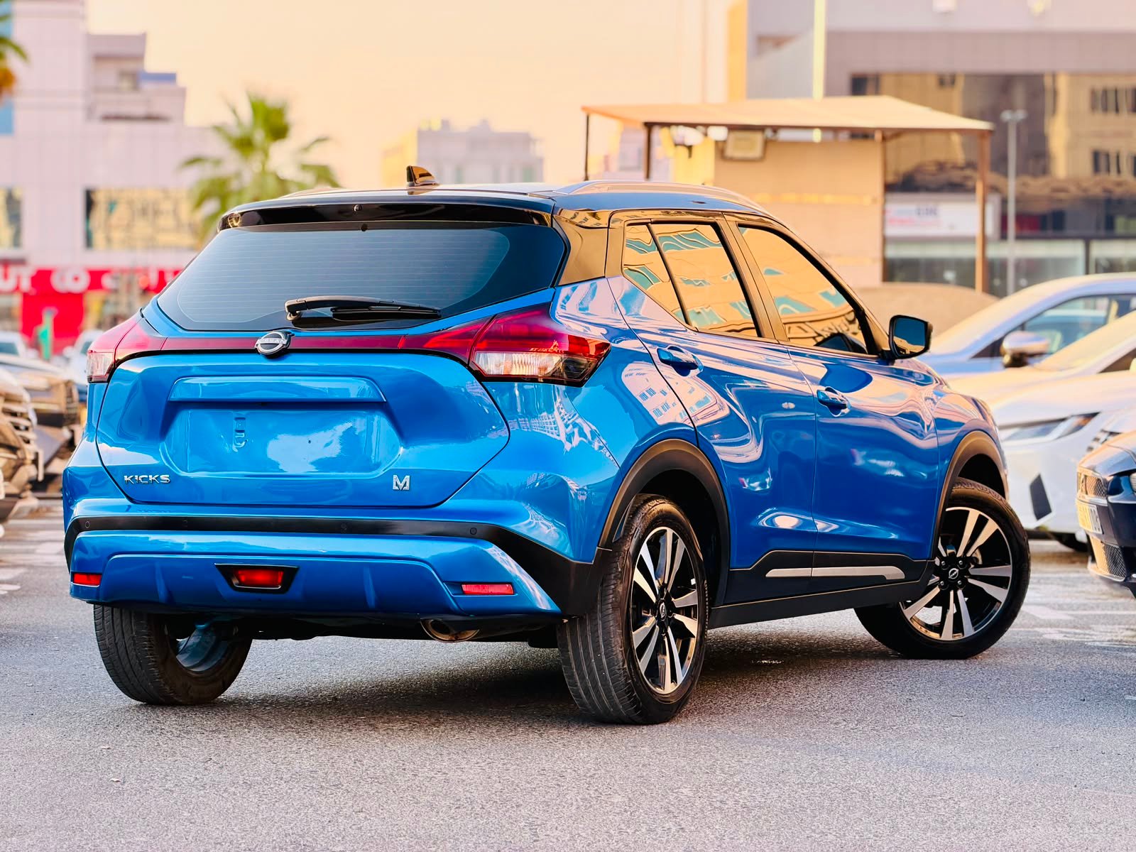 NISSAN KICKS 2024 MID OPTION - Image 4