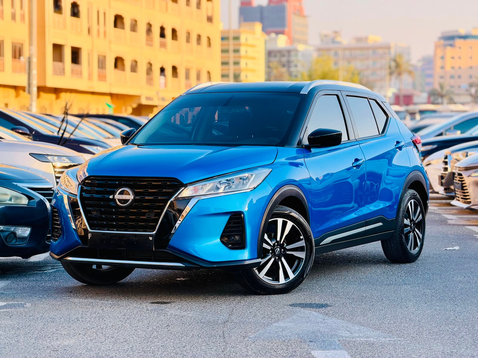 NISSAN KICKS 2024 MID OPTION